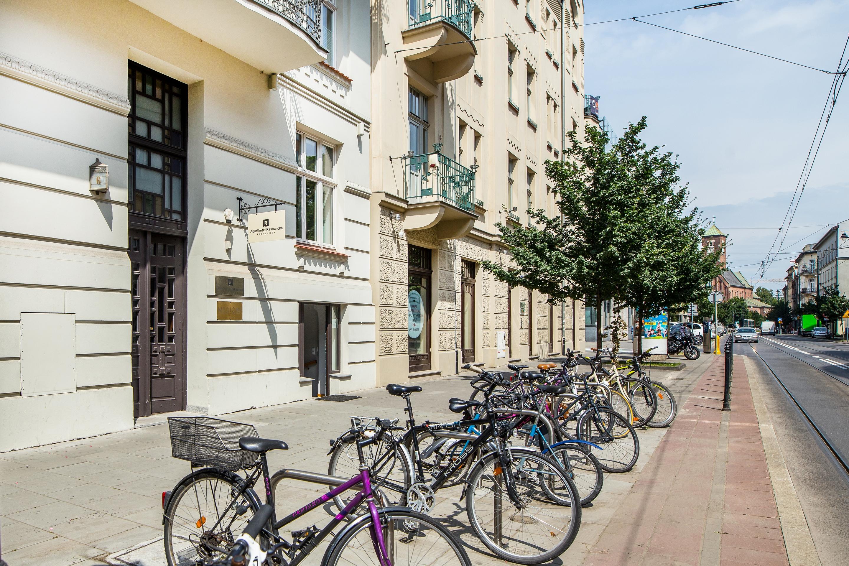 Aparthotel Rakowicka Residence Краков Экстерьер фото